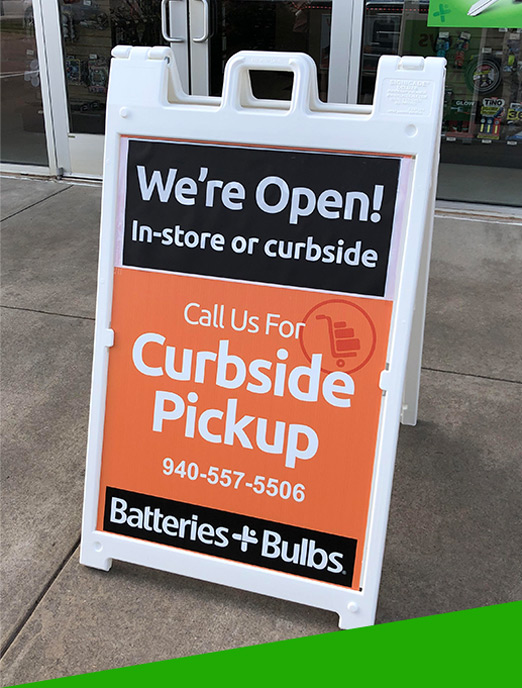 Curbside Pickup sidwalk sign