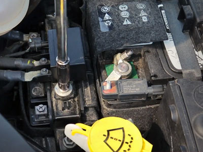 What is an auxiliary car battery? at Batteries Plus